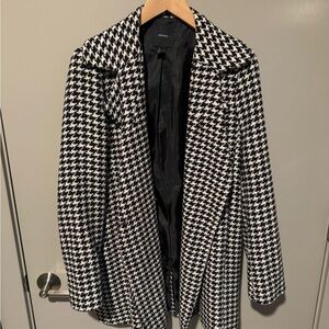 Forever 21 Monochrome Houndstooth Trench Coat
